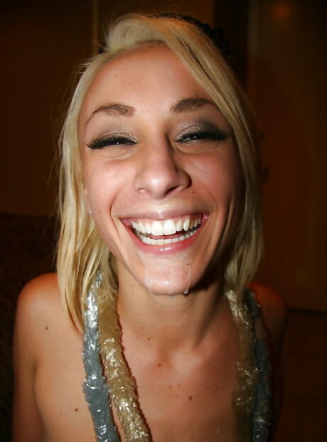 Sexy american blonde young Lexi Swallow drilled in her sissy after hot blowjob in the night club